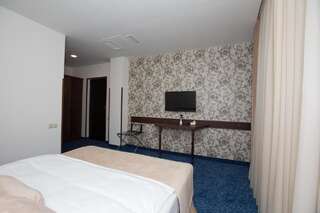 Отель Faria Boutique Hotel Цахкадзор Стандартный двухместный номер с 1 кроватью-2
